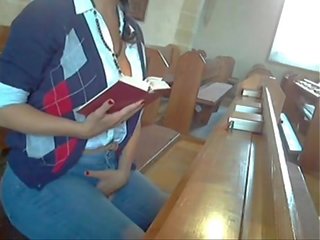 Vídeo porno en una iglesia