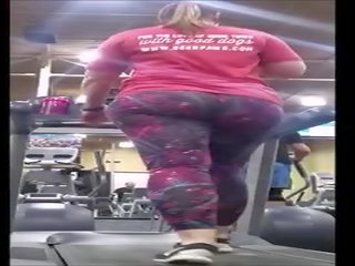 Jiggly tyłeczek blondynka pawg na treadmill
