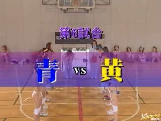 Amatör asiatiskapojke flickor spela naken basketboll