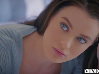 Vixen lana rhoades mempunyai seks video dengan beliau bos