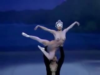Desnudo asiática ballet