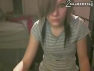 Comel remaja dengan sempurna payu dara sembang pada webcam!